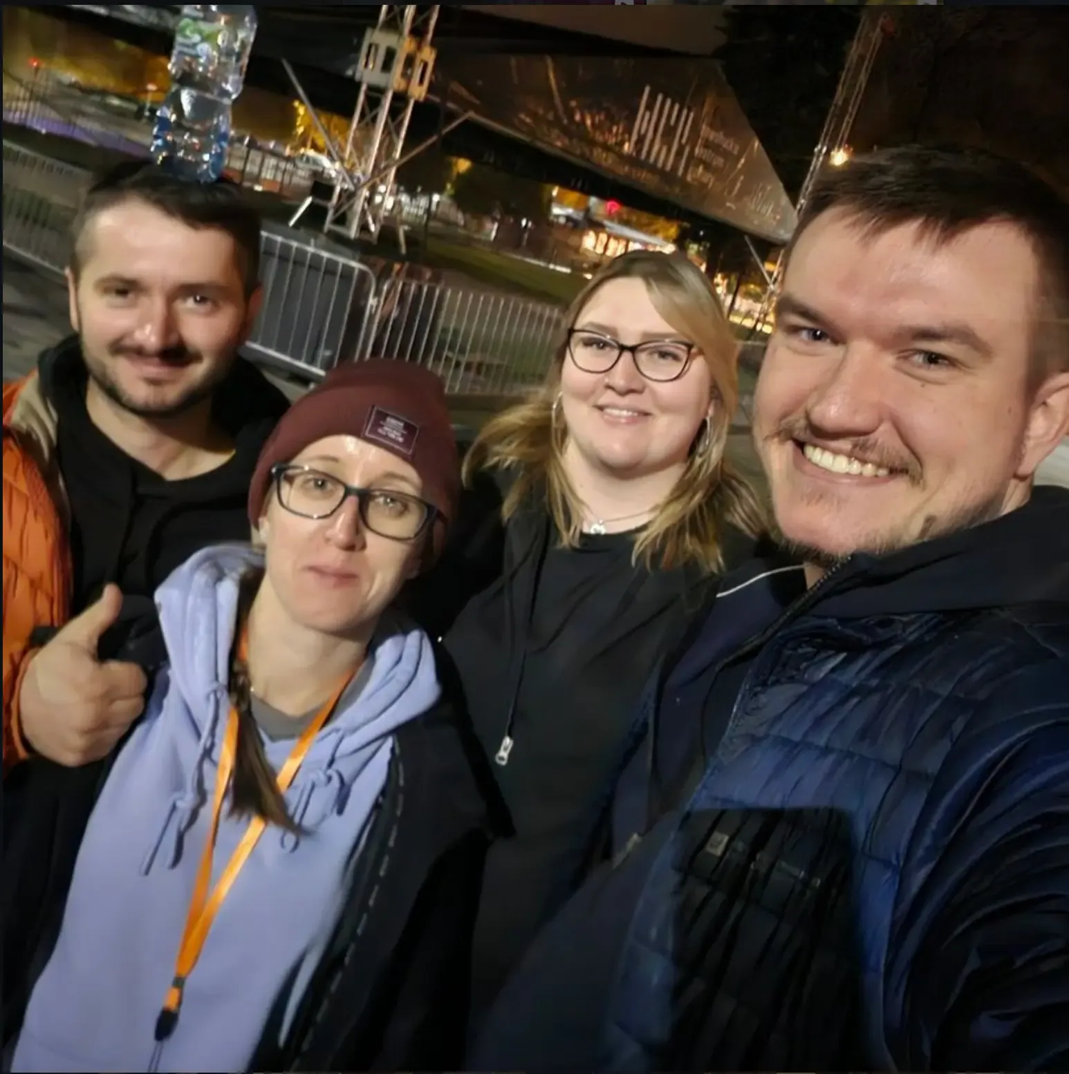 Ekipa po nocnej grze — prawdziwi uczestnicy Cityraid